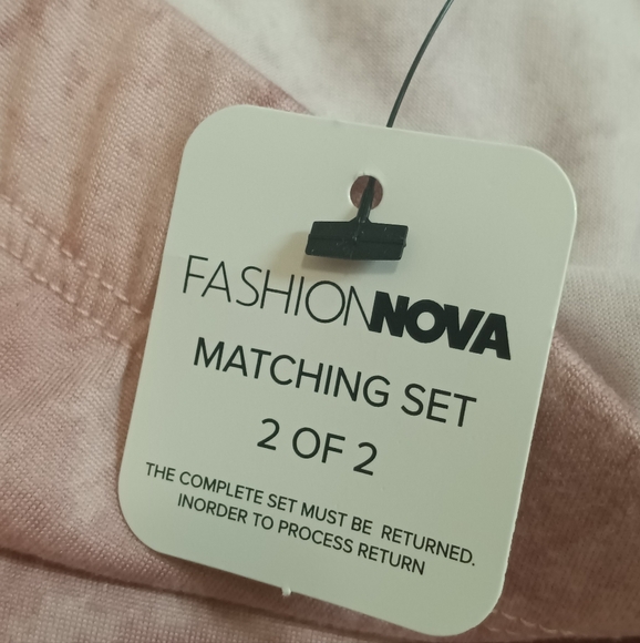 Fashion Nova Leggings - Picture 4 of 5